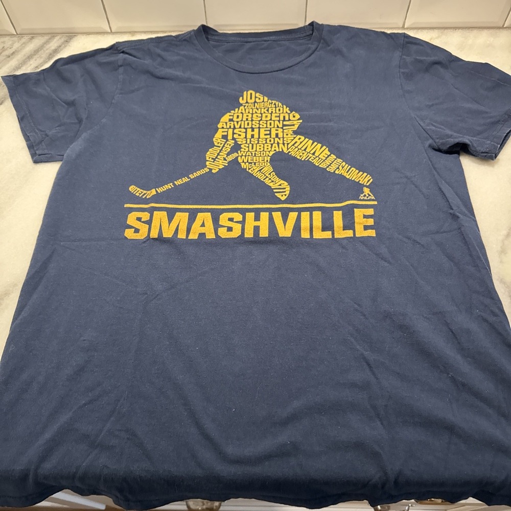 Vintage Nashville Predators Nashville Tee Men's L Game‎ Day Giveaway